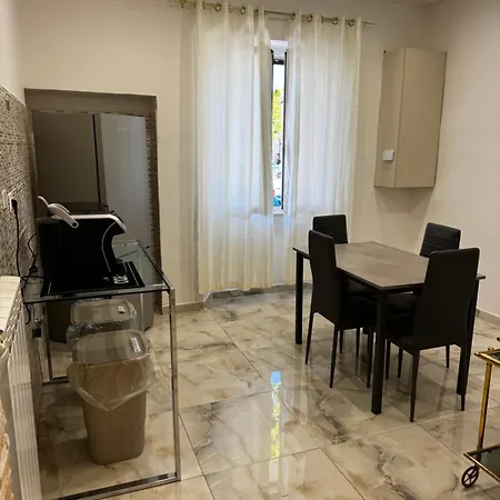 Acomodação com café da manhã  Casa Rosa